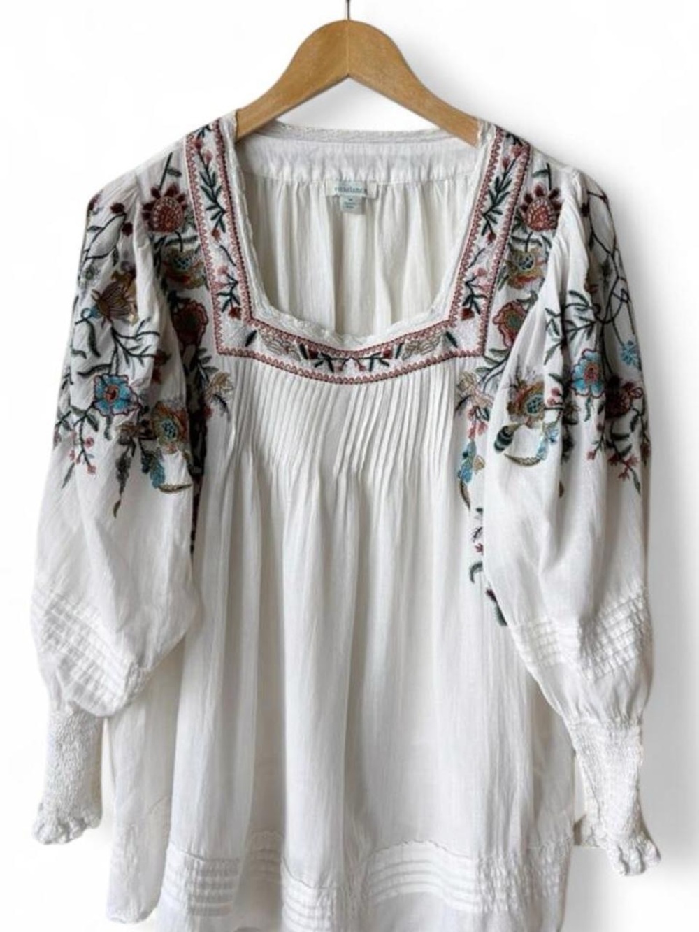 Sundance White Embroidered Floral
Boho Tunic Top